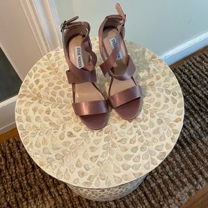 New Steve Madden Strappy Heeled Sandals Sz 6